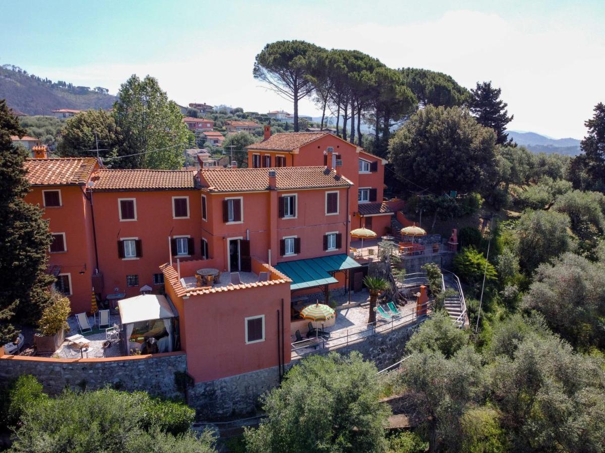 Casale Belvedere "Il Melograno" Massarosa Exteriör bild